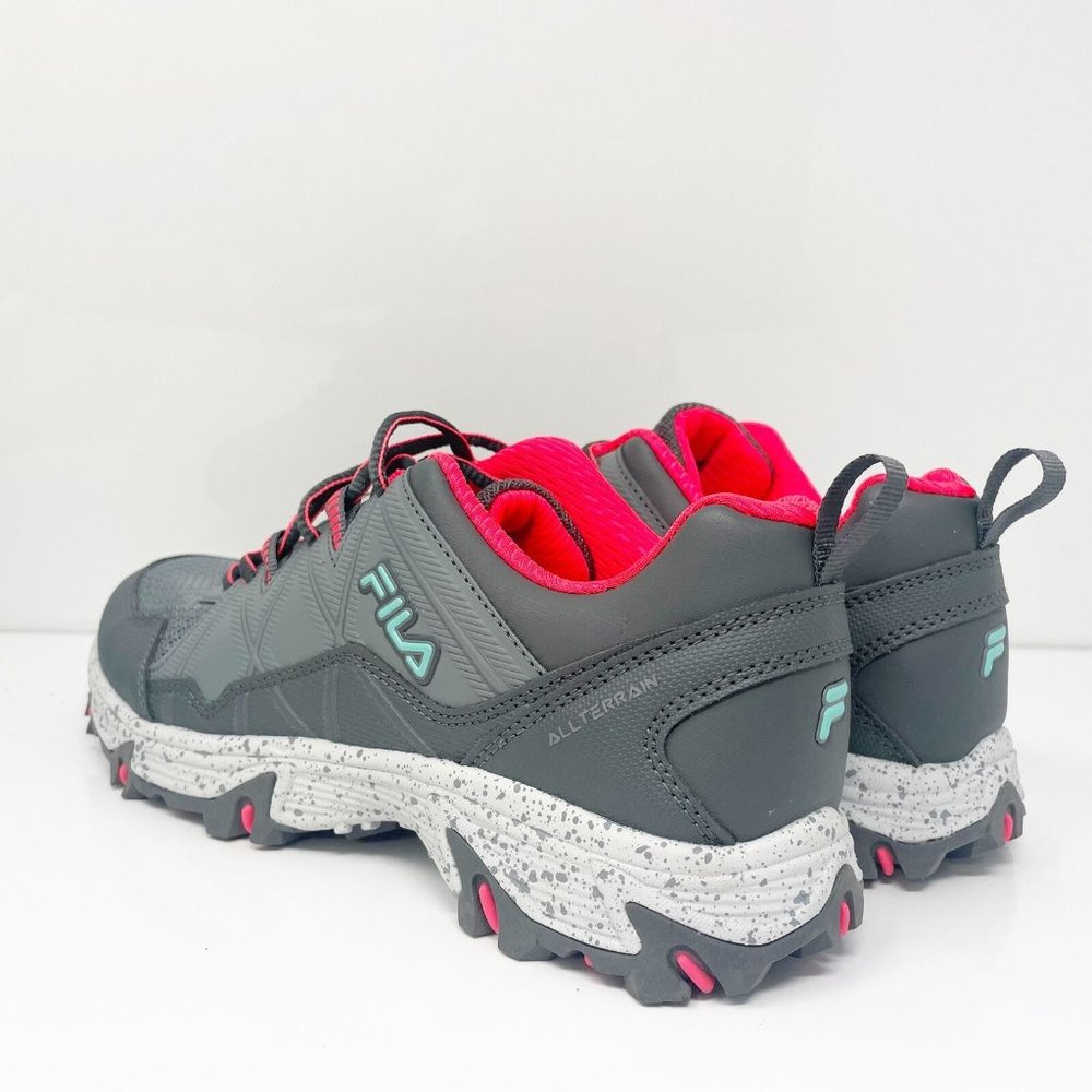 Fila Peake 24 Trail Womens Walking Shoes - 8 Medium - Gray - NIB