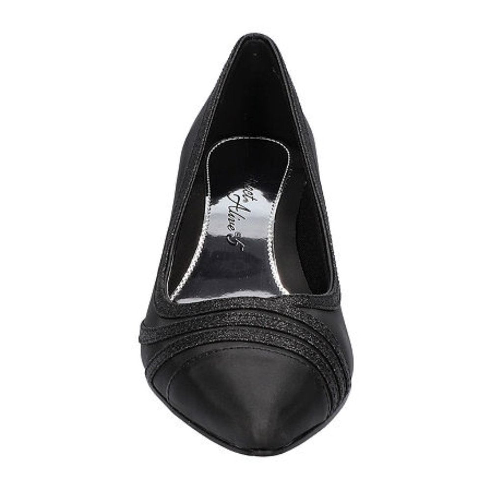 Easy Street Women's Nobel Pointed Toe Pumps - Black Satin - 6 N - NIB