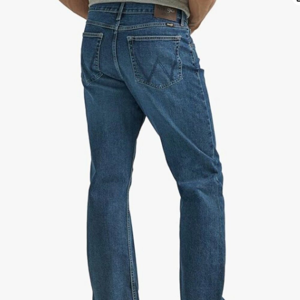 Wranglers Men's Relaxed Bootcut Jeans - Dunn - 33x32 - New without Tags