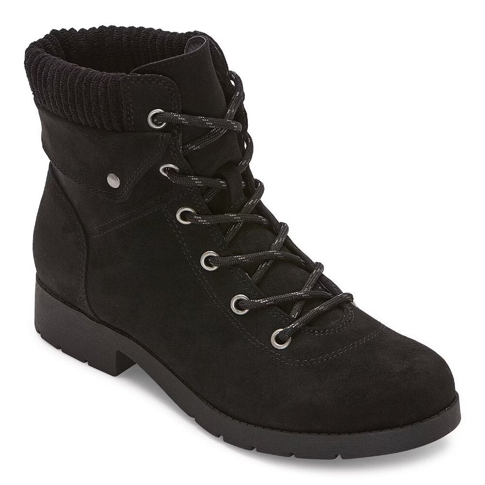 Women's St. John's Bay Yumma Stacked Heel Lace Up Boots - Black - 8W - NIB