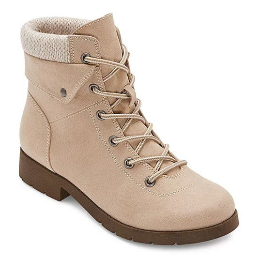 Women's St. John's Bay Yumma Stacked Heel Lace Up Boots - Sand - 7W - NIB