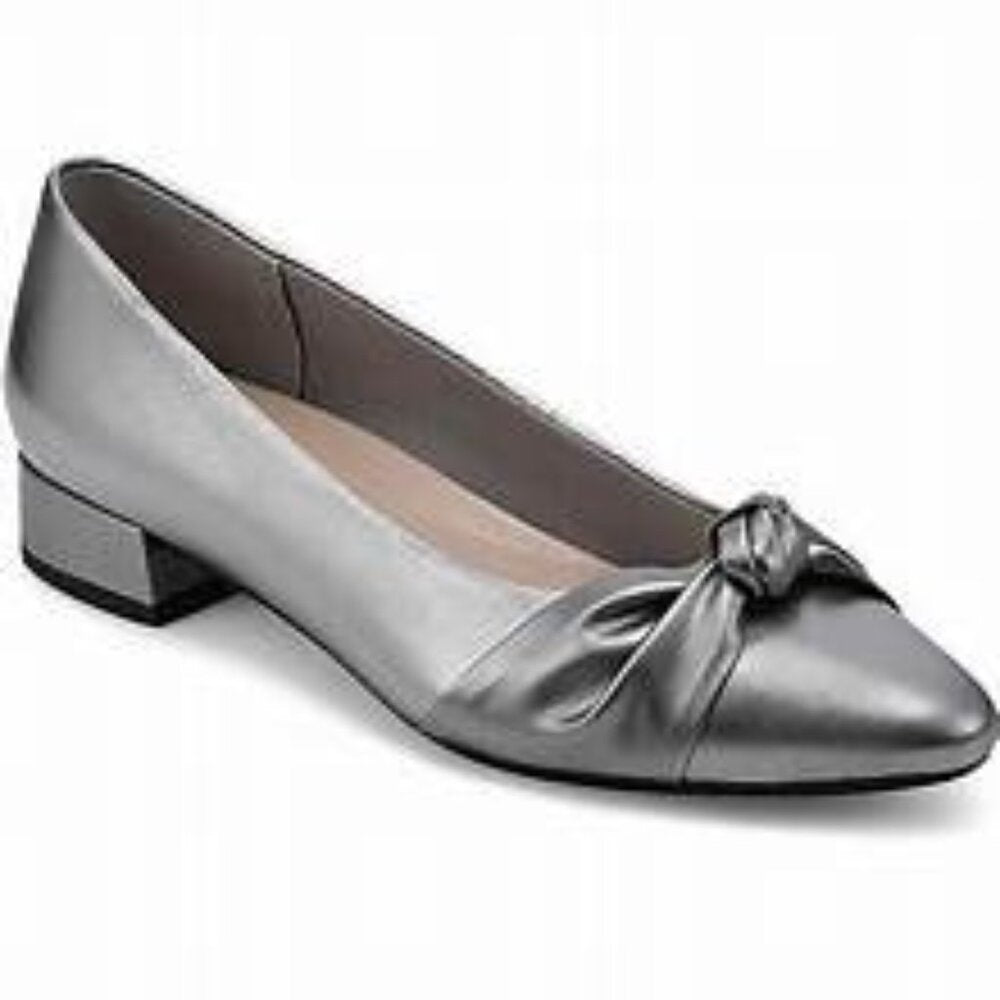 Women's Easy Spirit Caster Block Heel Pumps - Pewter - 9 - NIB