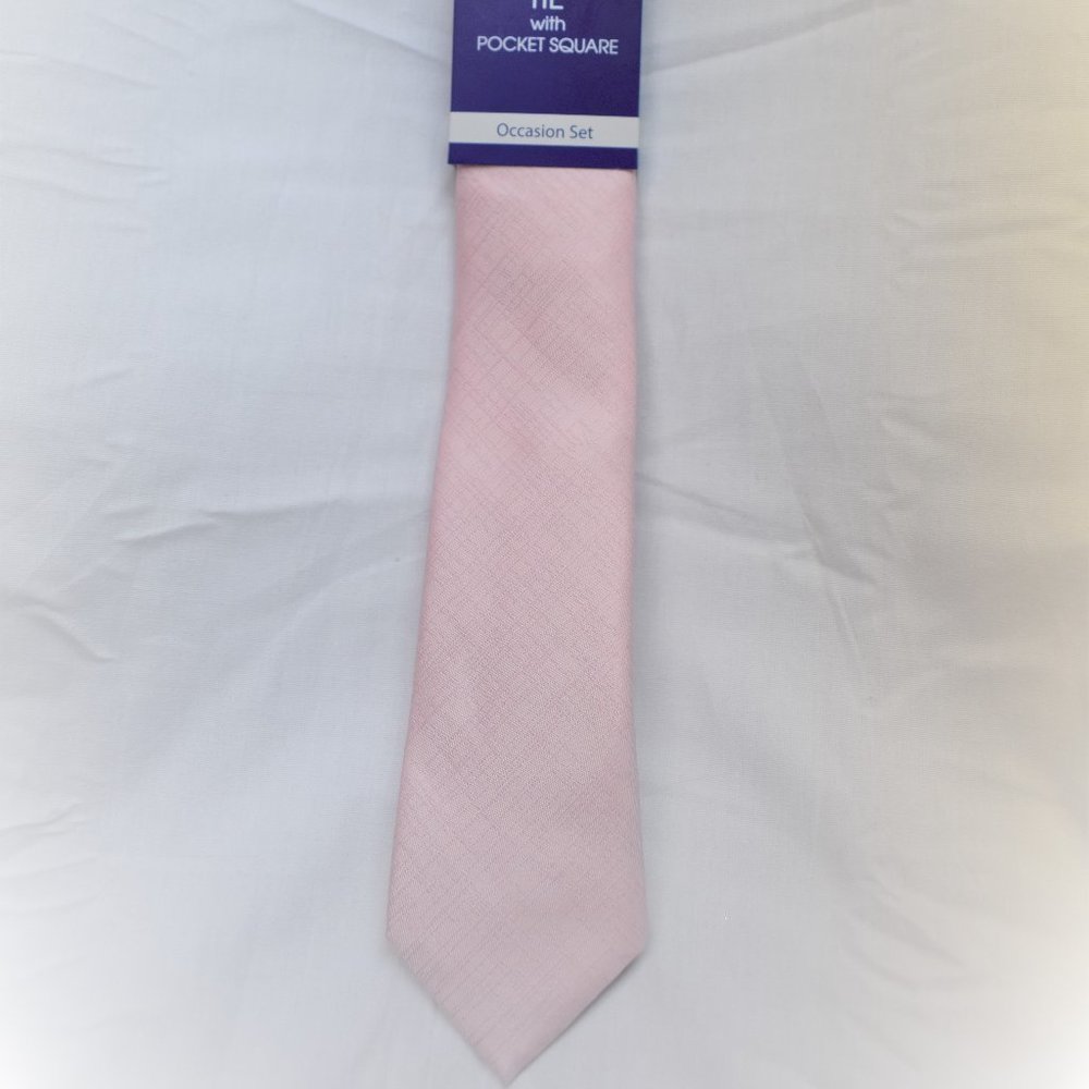 Apt. 9 NWT Mens Tie W/Pocket Square Pink/Grey