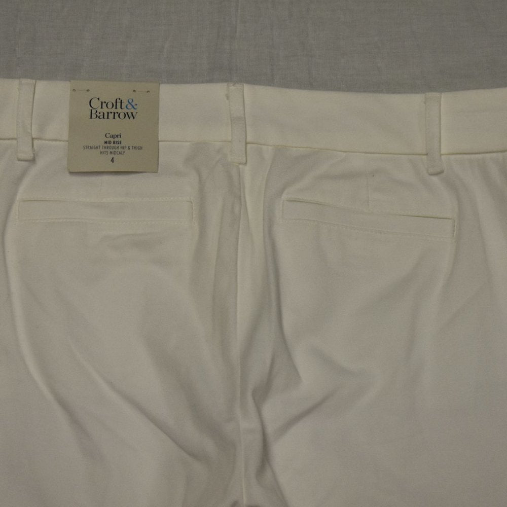 Croft & Barrow Stretch Mid Rise Capri-Bright White-New with Tags