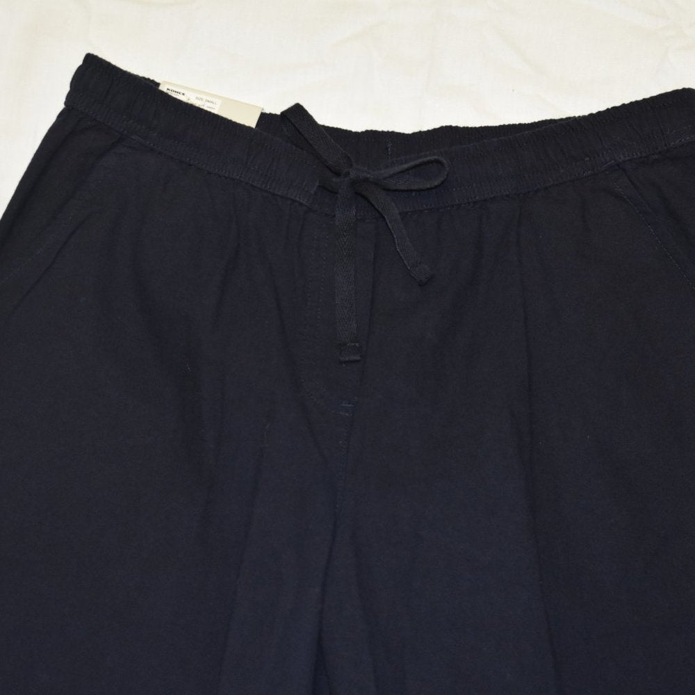 Croft & Barrow Sheeting Mid Rise Capris-Genuine Navy-New with Tags