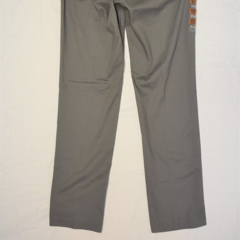 Docker’s Easy Slim Tapered Fit Khaki - Grey - 28x30 - New with Tags