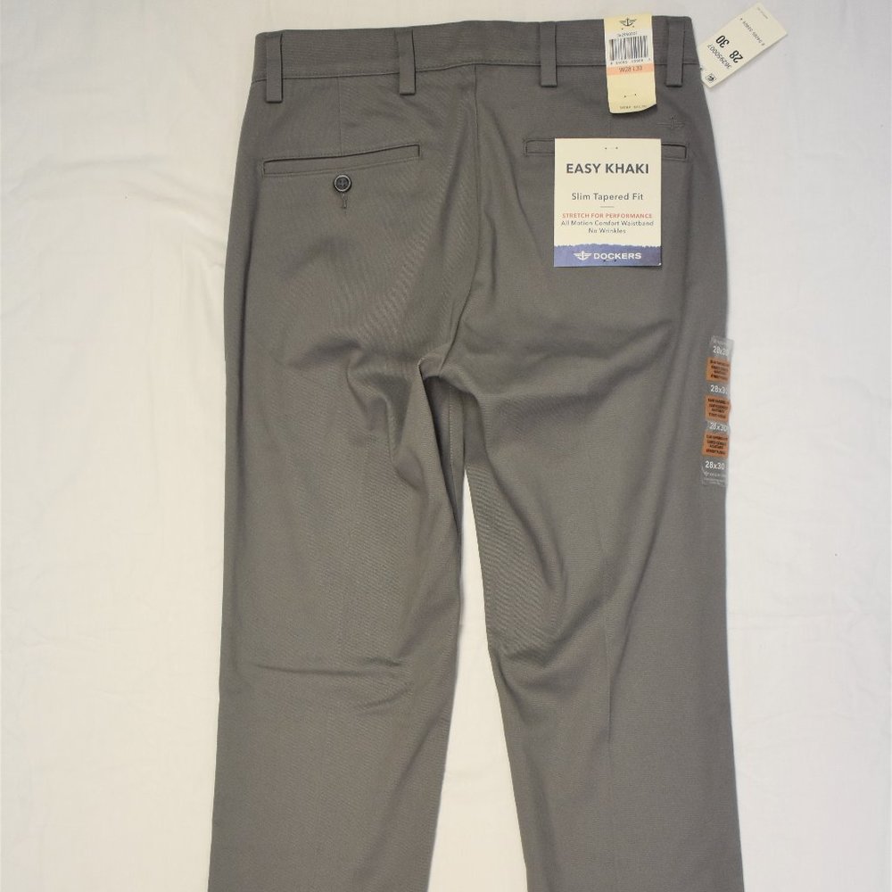 Docker’s Easy Slim Tapered Fit Khaki - Grey - 28x30 - New with Tags