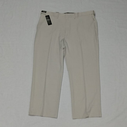 Haggar Premium Comfort Classic Fit - Stone - 44x29 - New with Tags