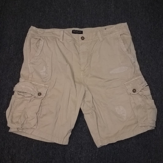 American Eagle Cargo Shorts Tan/Khaki New with Tags