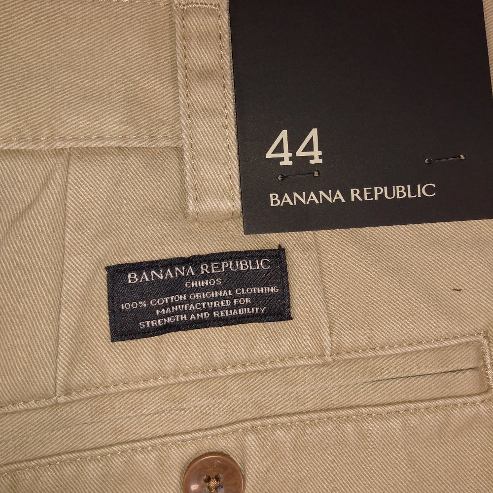 Banana Republic Khaki Shorts-Tan-44-New with Tags