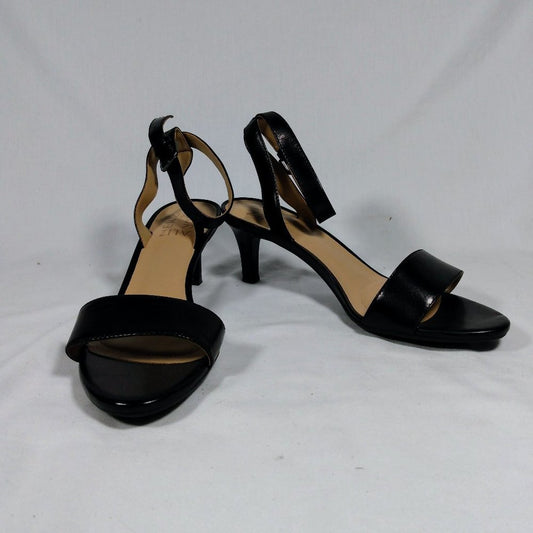 Naturalizer Tinda Black Leather Dress Heel
