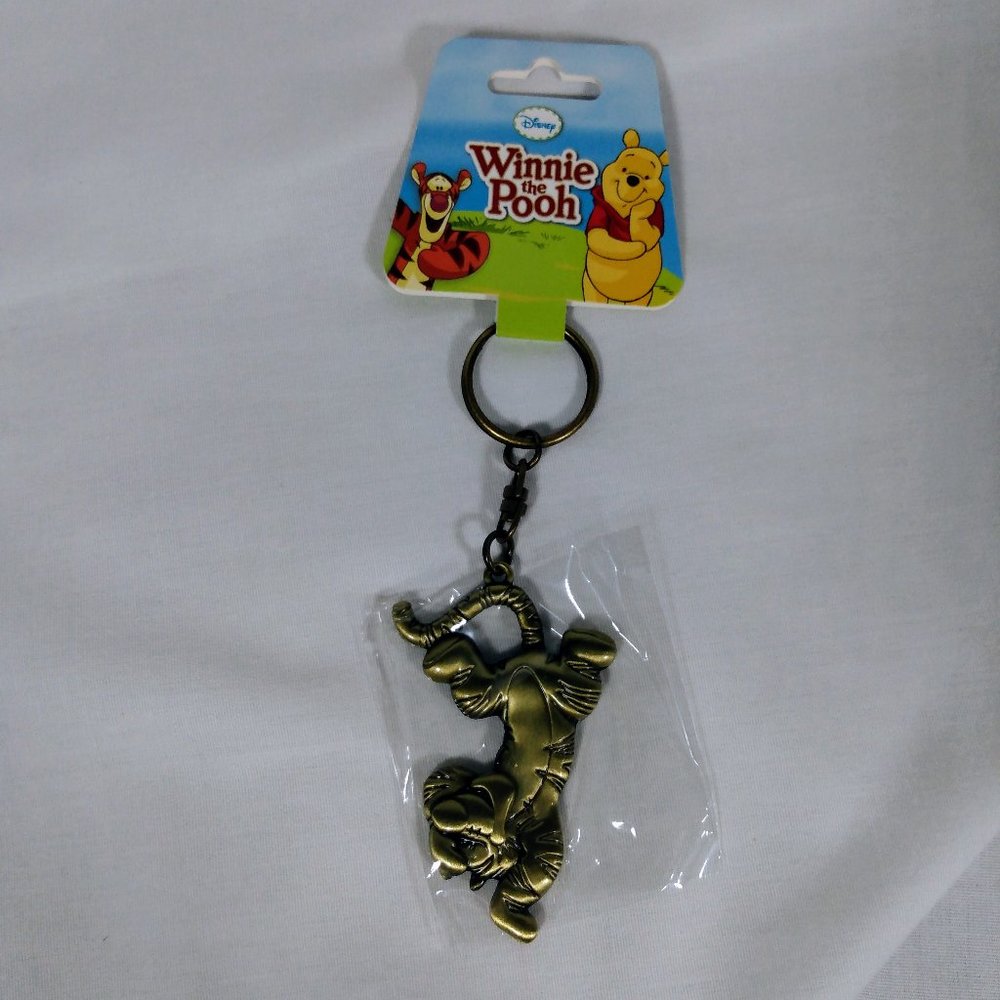 Disney Tigger Figurine Gold Colored Pewter Key Chain-New with Tags