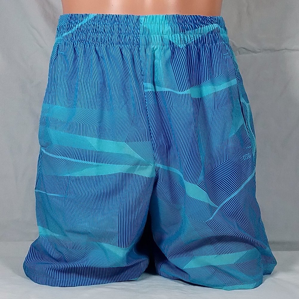 Men's 8 Inch Inseam Agility Woven Shorts-Linear Ombre Clean Sky-Various Sizes