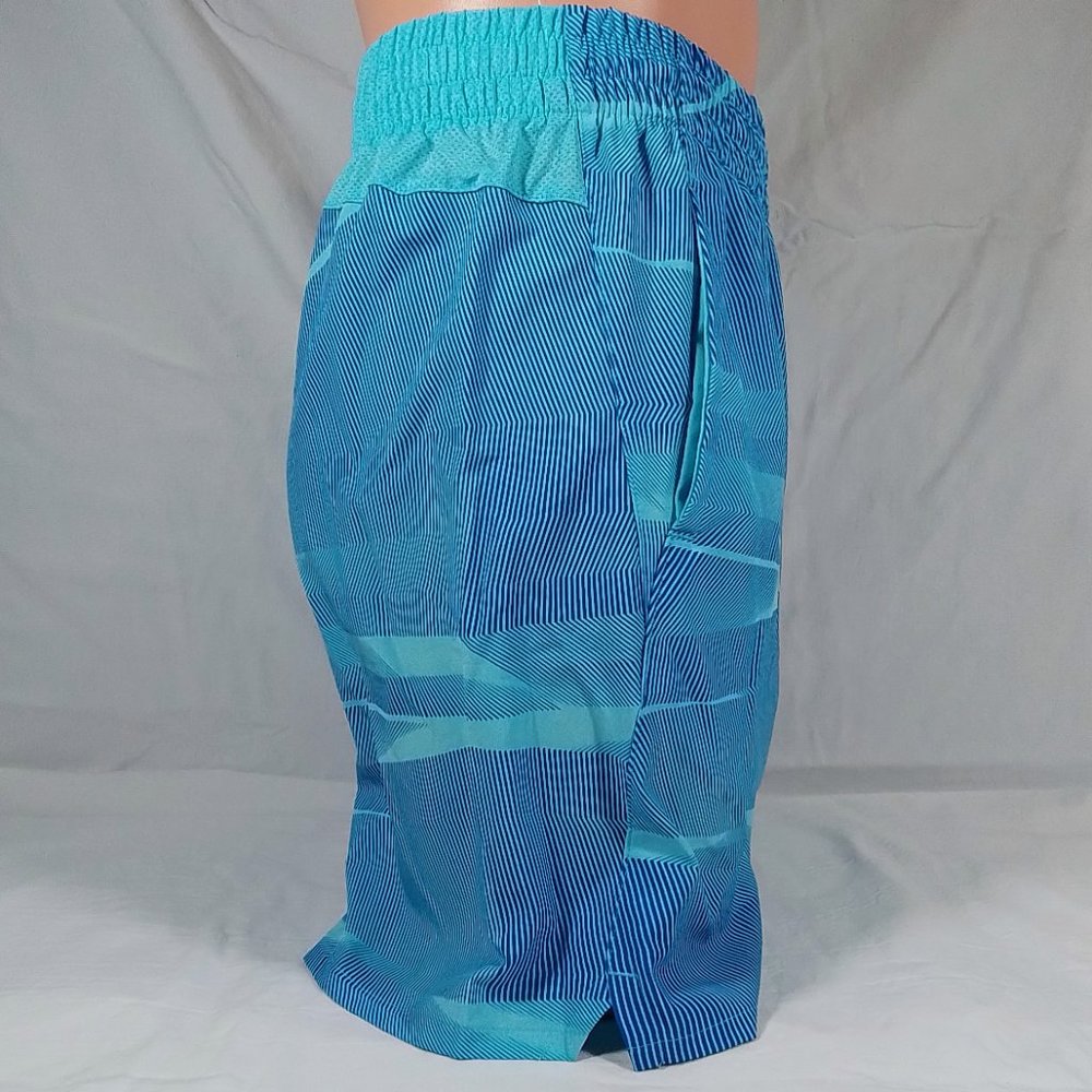 Men's 8 Inch Inseam Agility Woven Shorts-Linear Ombre Clean Sky-Various Sizes