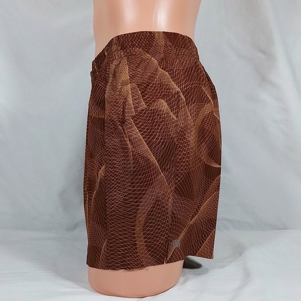 VRST Men's Accelerate 5 Inch Printed Running Shorts-Circulinear Earth Brown-NWT