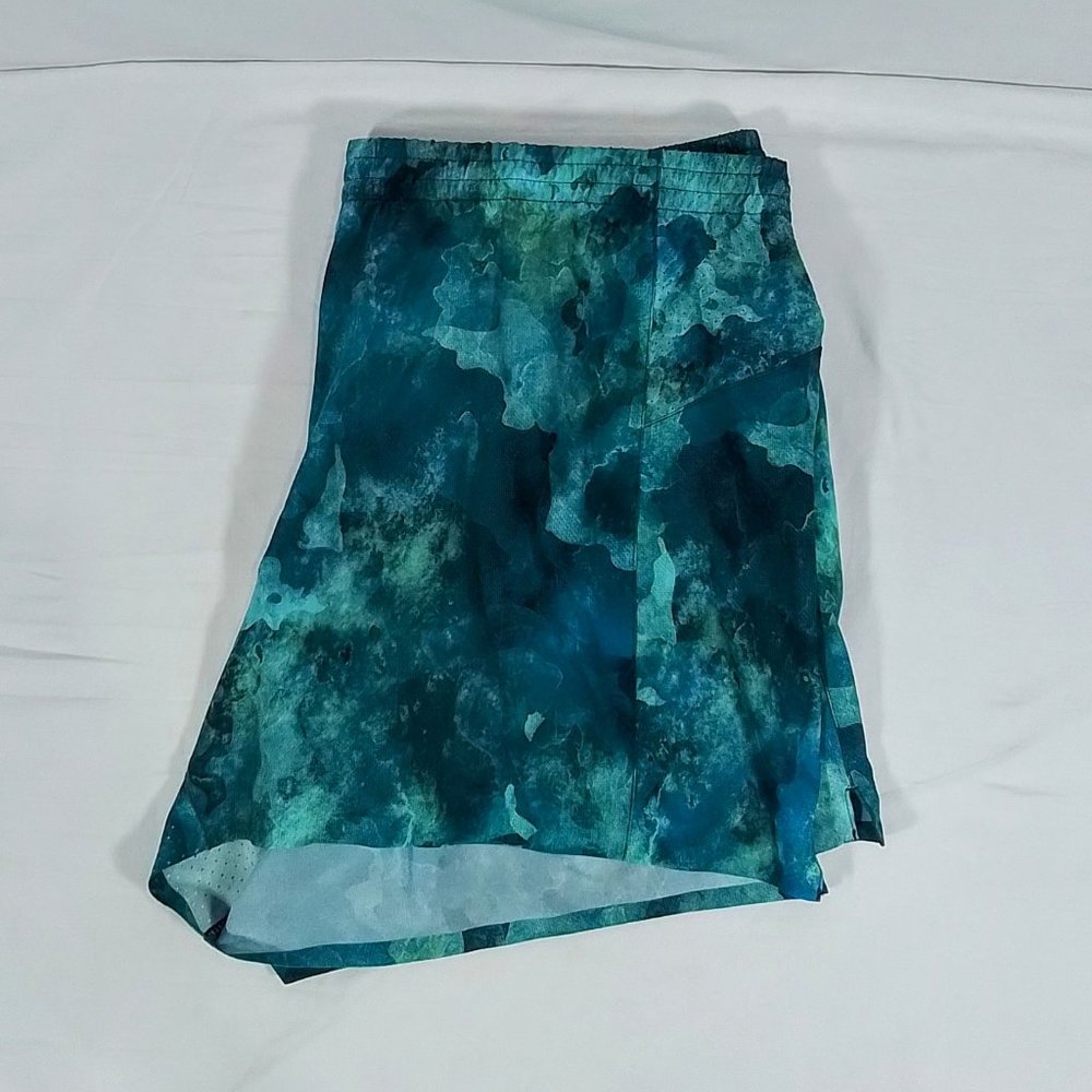 VRST Men's 5 Inch Accelerate Printed Running Shorts-Organic Camo/Dark Multi-NWT